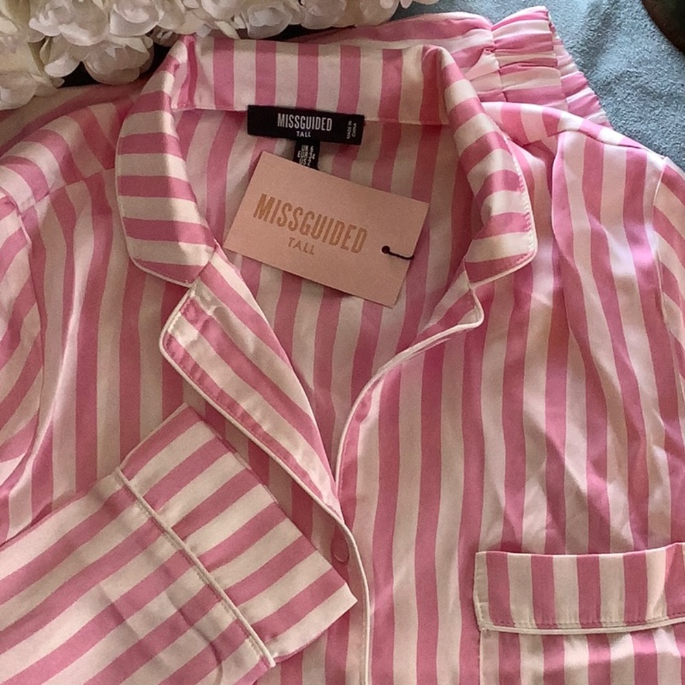MISSGUIDED Pajama Set - Picture 3 of 16